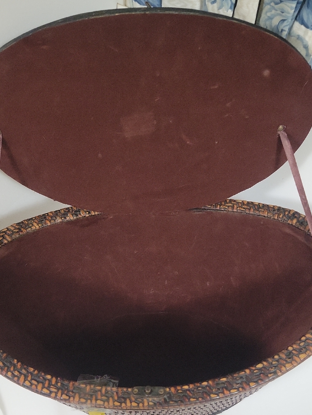 RESERVED FOR @TOUGHLUCK00 - Source Unknown Brown Wicker Basket with Lid - Picture 9 of 11